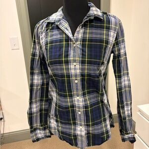 J.Crew Women’s Perfect Fit Tartan Plaid Plaid Shirt - 2T